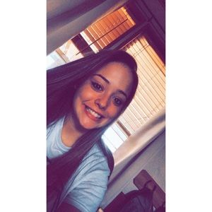 Meet your Posher, Hailey